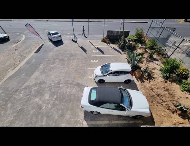 700M² BUILDING FOR SALE IN OBSERVATORY
